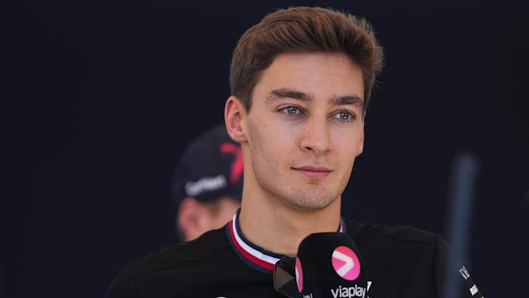 George Russell Shames FIA After "Harsh" Fernando Alonso Decision